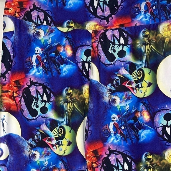 Eleven & Co The Nightmare Before Christmas Super Soft Leggings - Picture 3 of 5